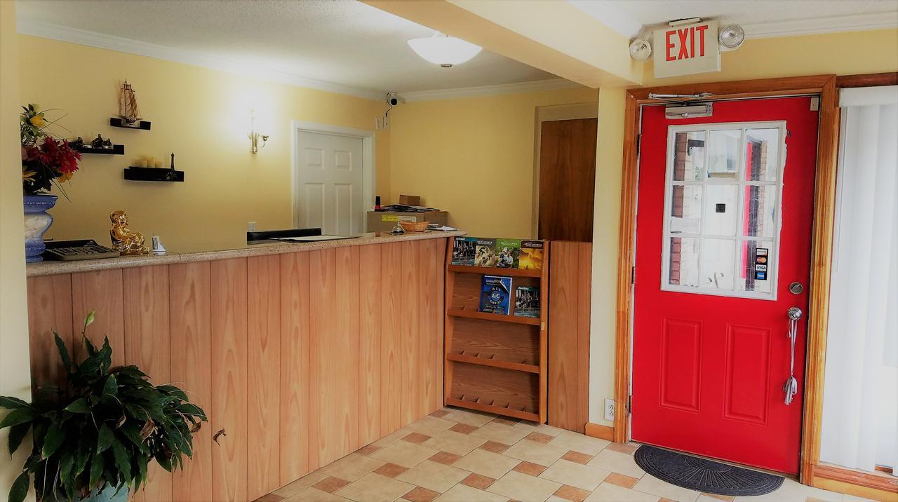 Roadway Inn Troy Экстерьер фото